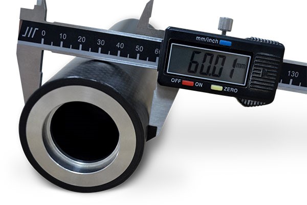 當(dāng)碳纖維遇上超級(jí)仿真：智上新材讓每一根輥都成為精密制造的“定海神針”